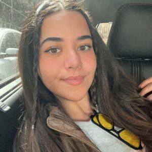 Meet your Posher, Abby